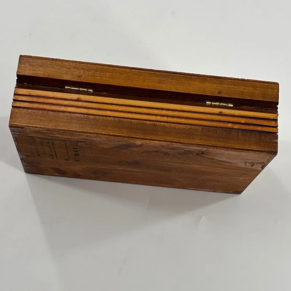 Vintage Wooden Trinket Box Carved Floral‎ Design Hinged Lid Jewelry Keepsake